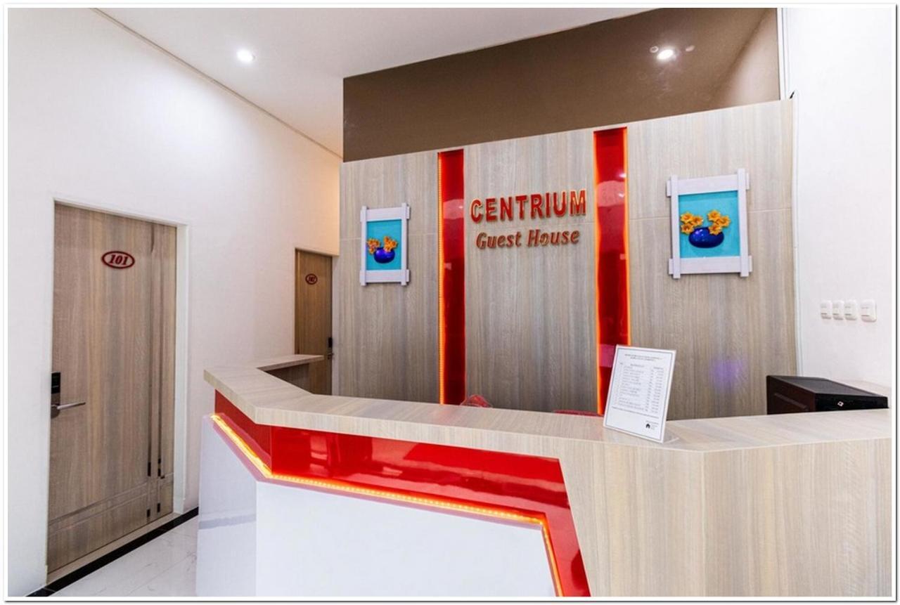 เรดดอร์ซ พลัส แอท เซนตริยุม กาตัมโซ เมดาน Hotel ภายนอก รูปภาพ